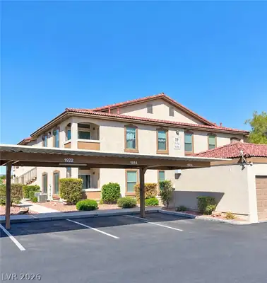 2305 West Horizon Ridge Parkway 1924, Henderson
