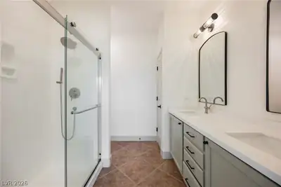 6067 Falconer Avenue Primary Bathroom