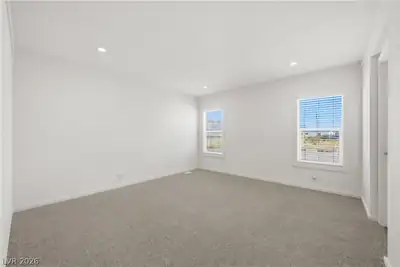 6340 Glencove Avenue Primary Bedroom