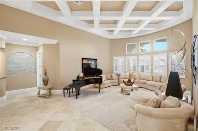 6625 West El Campo Grande Avenue Living Room