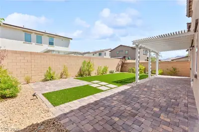 528 Sunny Pointe Street Patio