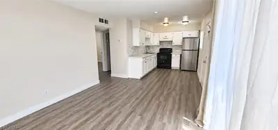 3390 Cambridge Street 4 Living Room