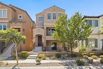8944 Red Tapestry Court, Las Vegas