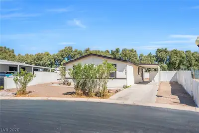 5962 Sassy Rose Drive Front of Structure