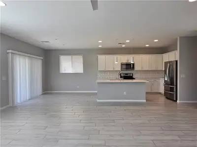 9853 Fisher Bay Court Kitchen