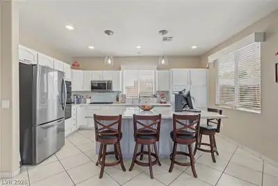 6915 Cedar Basin Avenue, Las Vegas, NV 89142 Kitchen