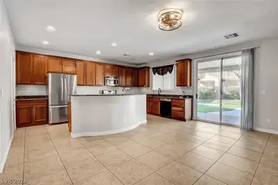 4032 Gaster Avenue Kitchen