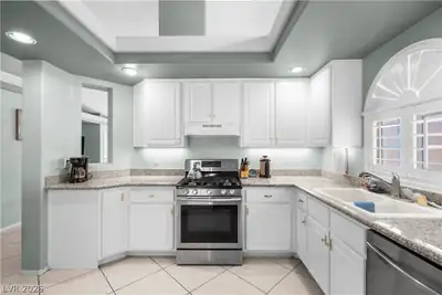9704 Driftwood Island Court Kitchen