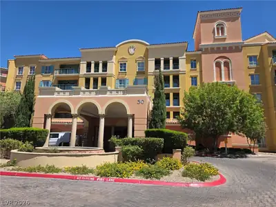 30 Strada Di Villaggio 631, Henderson