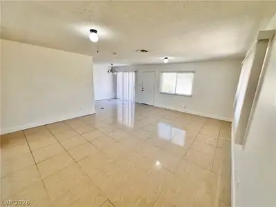5238 Greene Lane C Living Room