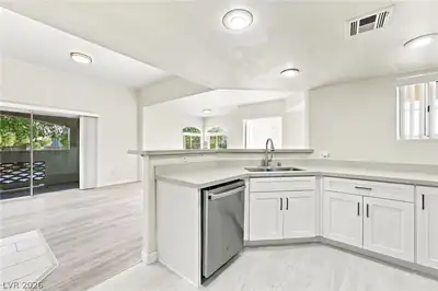 7400 West Flamingo Road 2013 Kitchen