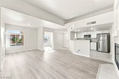 7400 West Flamingo Road 2013 