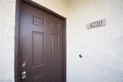2291 West Horizon Ridge Parkway 4220 