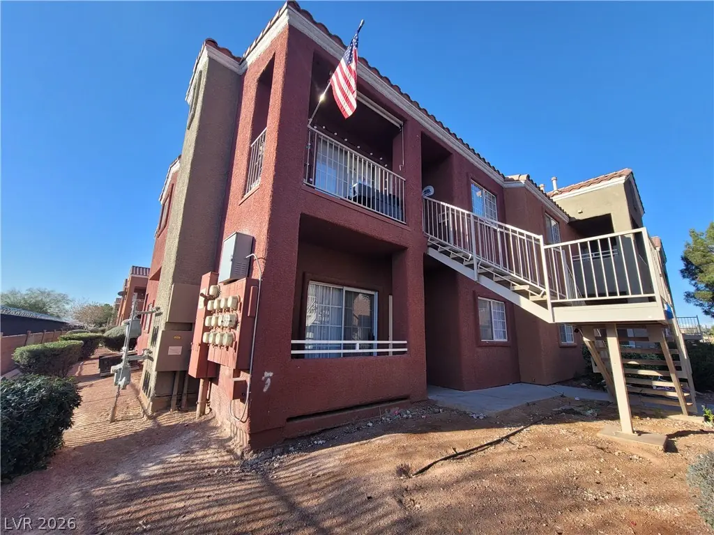 4730 East CRAIG Road 1106