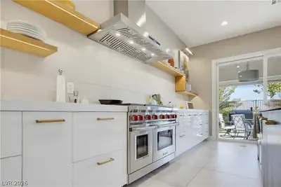 8565 Killians Greens Drive Kitchen