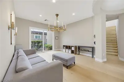 8565 Killians Greens Drive Living Room