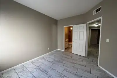 6480 Annie Oakley Drive 611, Las Vegas, NV 89120 Bedroom