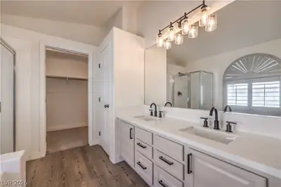 4813 AMERICANWOOD Street Primary Bathroom