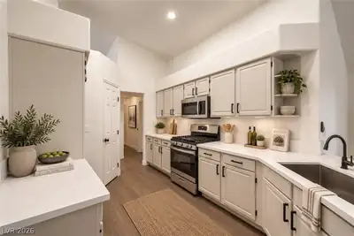 4813 AMERICANWOOD Street Kitchen
