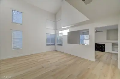 6028 Shadow Oak Drive, North Las Vegas, NV 89031 