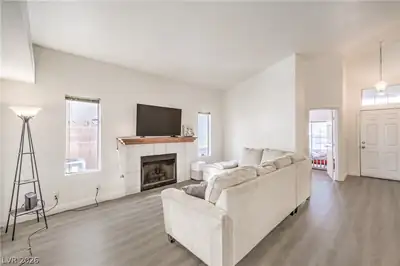 1204 Meridian Bay Drive Living Room