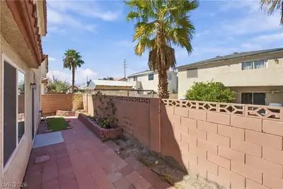 5218 Monterey Park Circle Patio