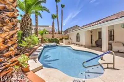 3075 Misty Moon Avenue Pool