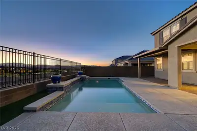 2587 Tolmezzo Street Pool
