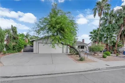 3594 Winner Drive Front of Structure