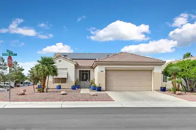 2194 PICTURE ROCK Avenue, Henderson
