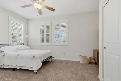 8549 Alberta Falls Avenue Bedroom