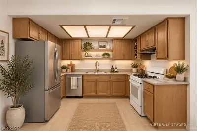 5576 West Rochelle Avenue 23D Kitchen