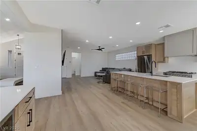 1317 Fox Acres Drive Kitchen