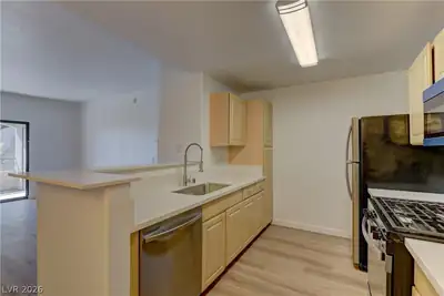 8250 North Grand Canyon Drive 2026 Kitchen