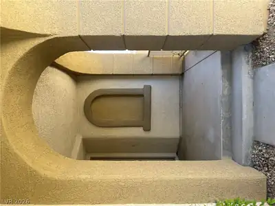 11049 ZAROD Road house Entry