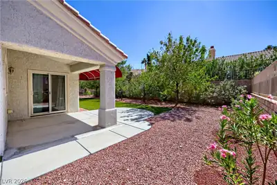 10033 Netherton Drive, Las Vegas, NV 89134 Patio