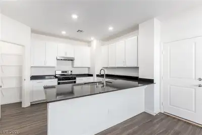 2685 Abrantes Place Kitchen
