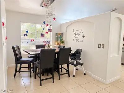 1472 Dragon Rock Drive Dining Area