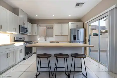 10466 Gwynns Falls Street Kitchen