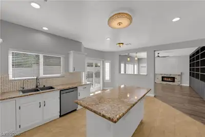 9317 Jadecrest Drive Kitchen