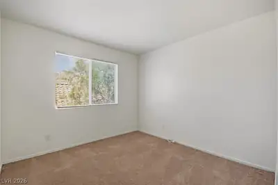 1428 Desert Hills Drive Bedroom