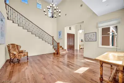 7 Costa Del Sol Court 