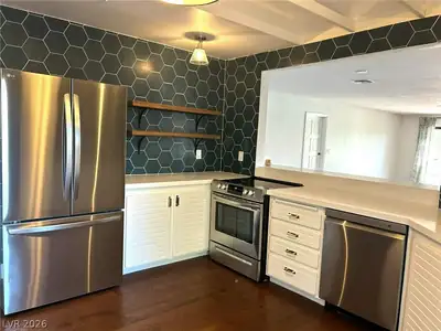 2101 Calle De Espana Kitchen