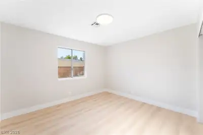 1517 Kirby Drive Bedroom