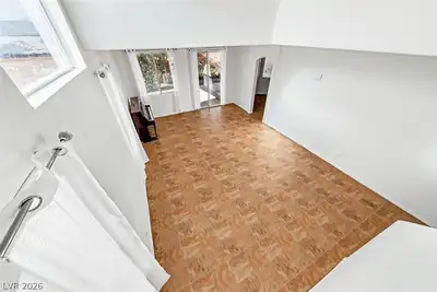 5208 El Pescador Avenue Living Room