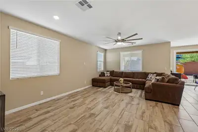 194 Viento Ridge Street Living Room