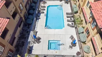 4400 South Jones Boulevard 1012 Pool