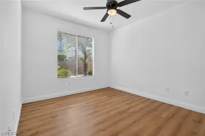 4400 South Jones Boulevard 1012 Bedroom