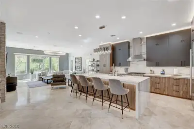 1359 Quiet River Avenue Kitchen