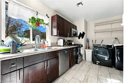 4517 Mark Avenue Kitchen